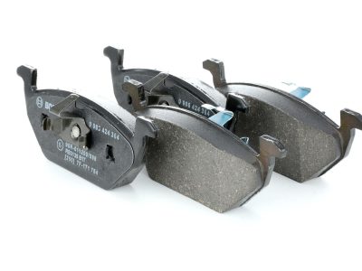 BOSCH Brake Pad Set Front (0986424364)