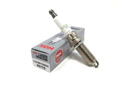BOSCH SPARK PLUG (ILKBR7B8DG)