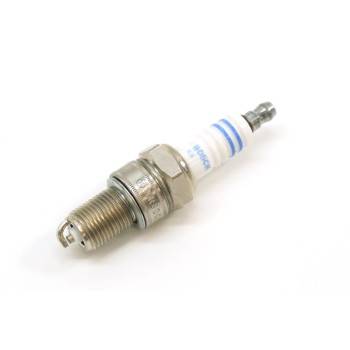BOSCH SPARK PLUG (WR8DC+)