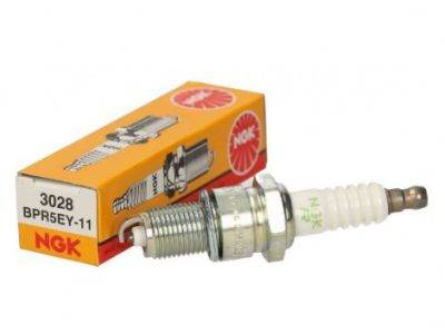 NGK SPARK PLUG (BPR5EY-11)