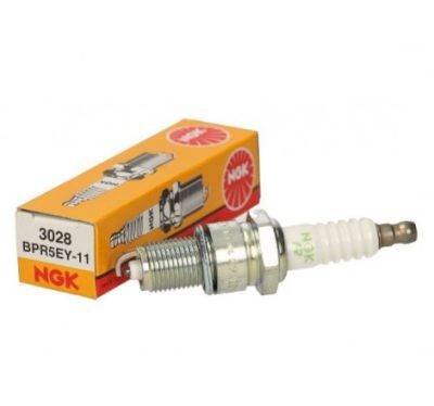 NGK SPARK PLUG (BPR5EY-11)