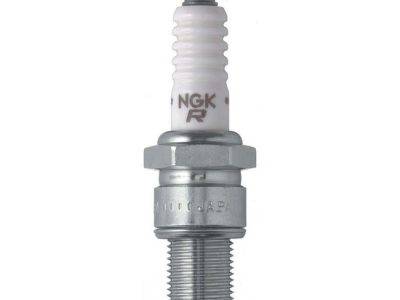 NGK SPARK PLUG (BPR6EY)