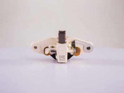 BOSCH VOLTAGE REGULATOR 12V (1197311090)