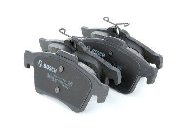 BOSCH Brake Pad Set Rear (0986494127)