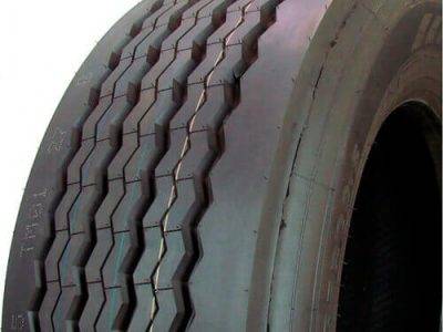 ROYAL BLACK 385/65R22.5 160K RT705 (S/T)