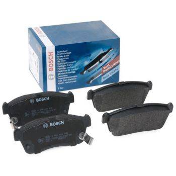 BOSCH Brake Pad Set (0986424695)