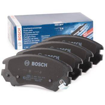 BOSCH Brake Pad Set (0986424815)