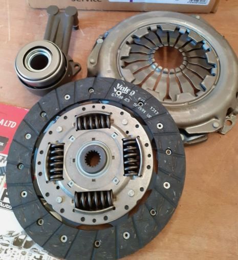 VALEO CLUTCH KIT (FD14)