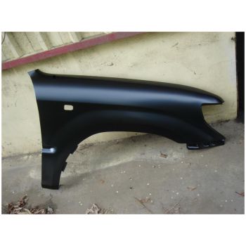 AMOURTEC FRONT FENDER LEFT  (TA0950FD05)